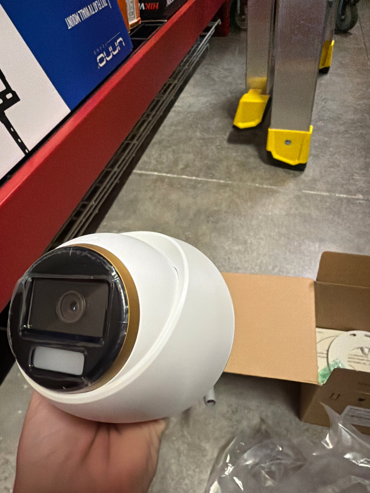 OCB-3DF82DF3T-F color (Turret)Smart hybrid Light .Analog Camera.