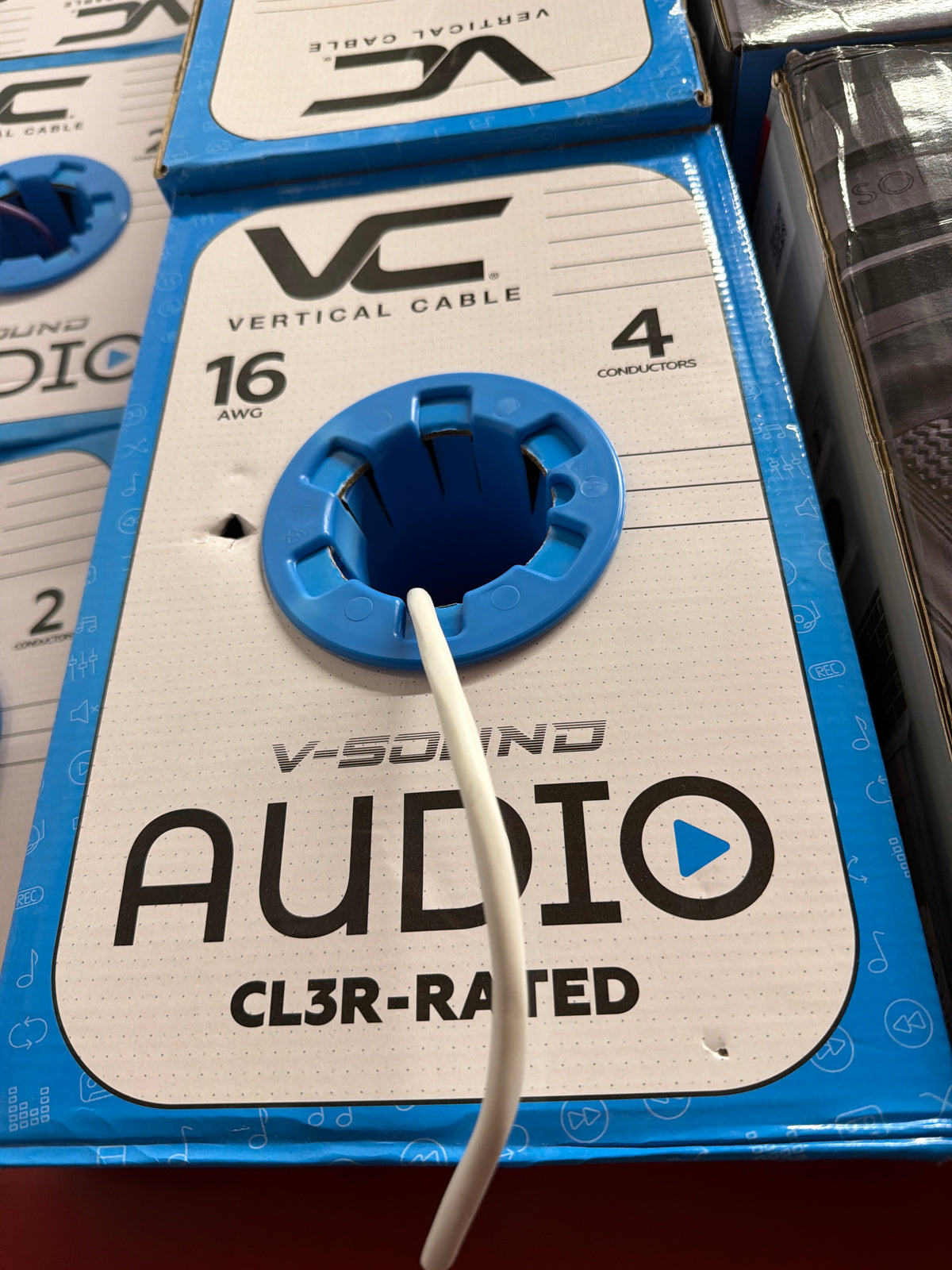 Vertical Cable Audio 16/4 White