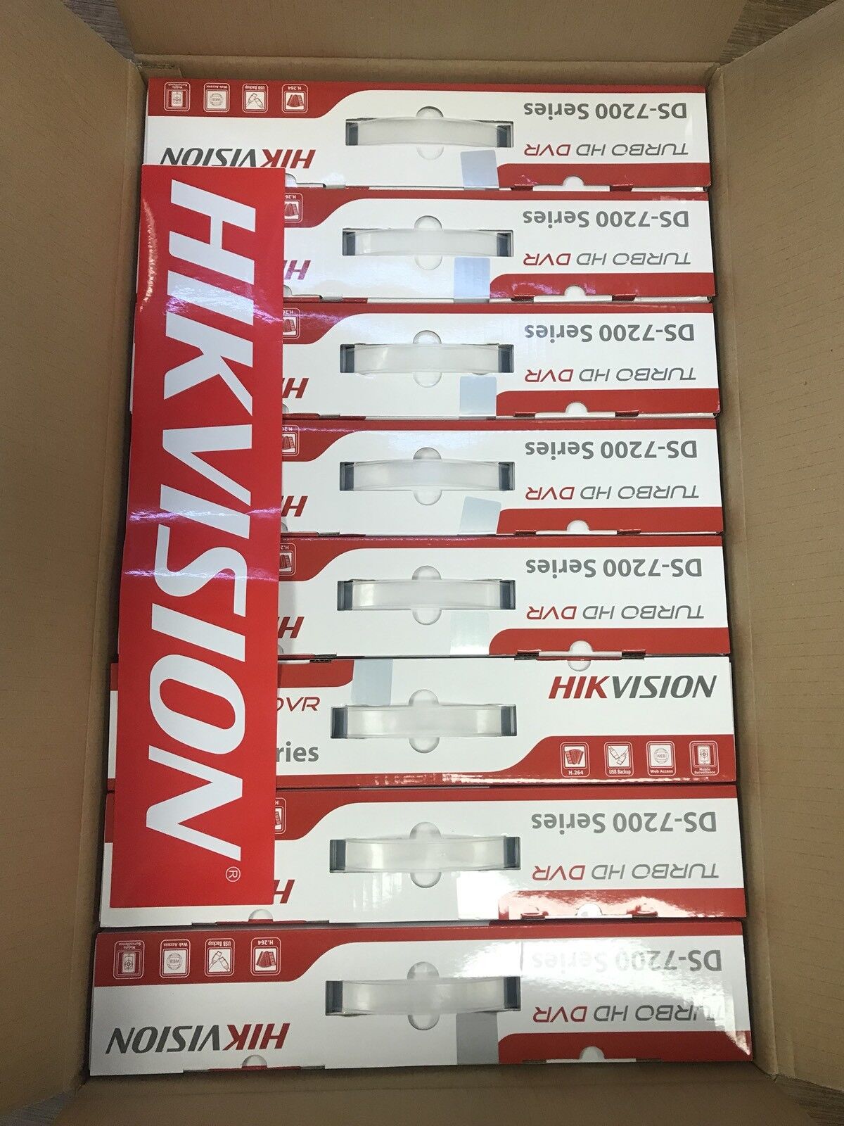 HIKVISION KIT DS- 7208HGHI-F1 1080P H264+ 1TB 8 CAMERAS VANDAL PROOF HD DOME